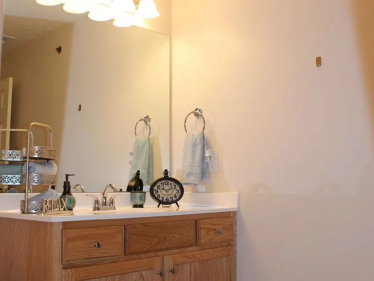 Edwardsville Trace — Photo 14