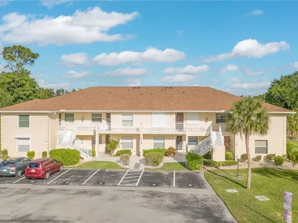 5709 Foxlake Dr #208, North Fort Myers, FL 33917