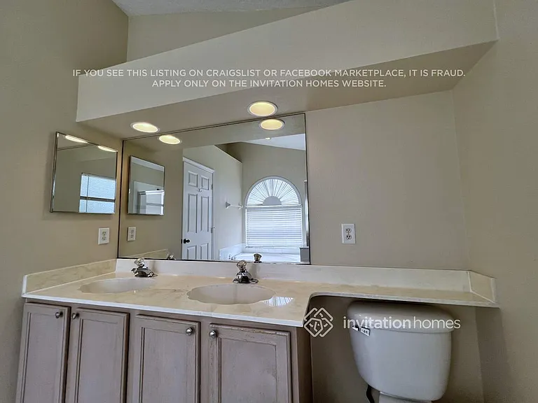 1933 SW Lennox St — Photo 17