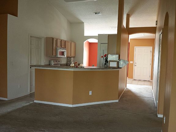 3rd image of 2943 SE Melaleuca Blvd
