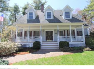 121 Clover Ln, Brewer, ME 04412