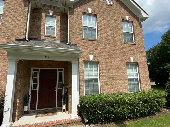 1121 Halton Ln, Chesapeake, VA 23320