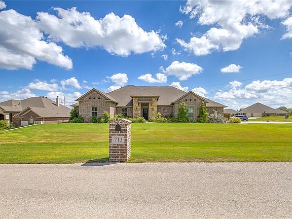 2nd image of 713 Red Stone Ln