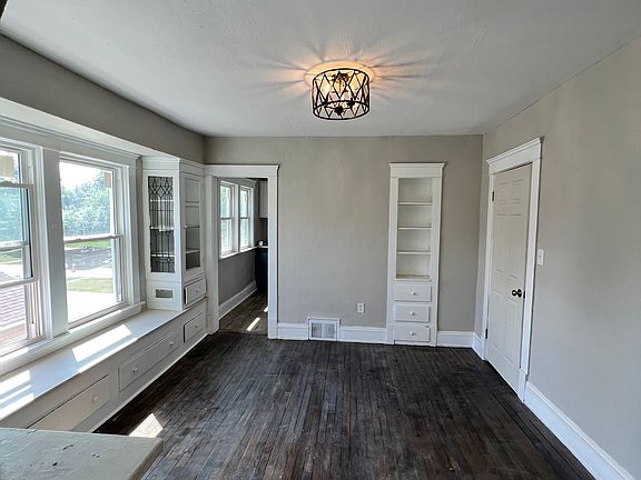 2nd image of 23152 Lake Shore Blvd #1