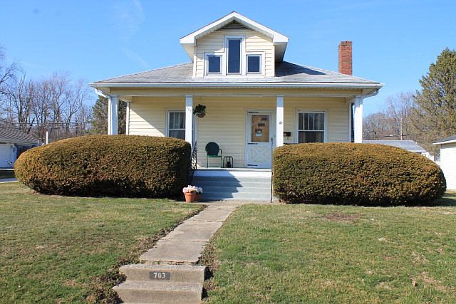 1st image of 703 Warrington Ave