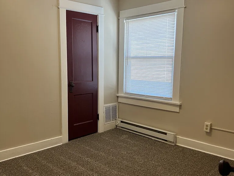 338 Brooklyn Ave — Photo 25