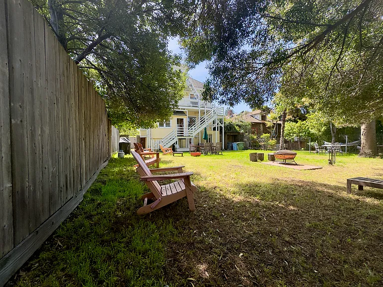 1939 Stuart St #4 — Photo 31