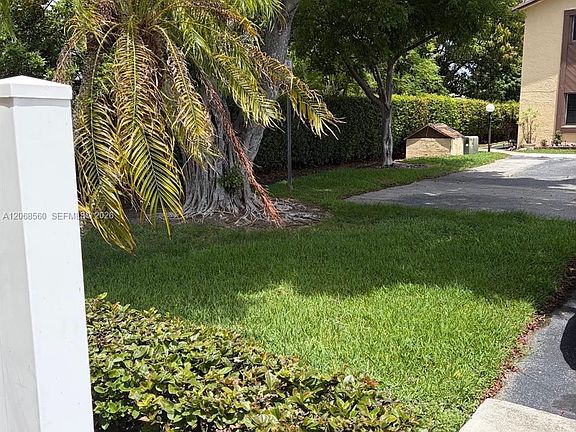 4th image of 6623 Winfield Blvd APT 9-4
