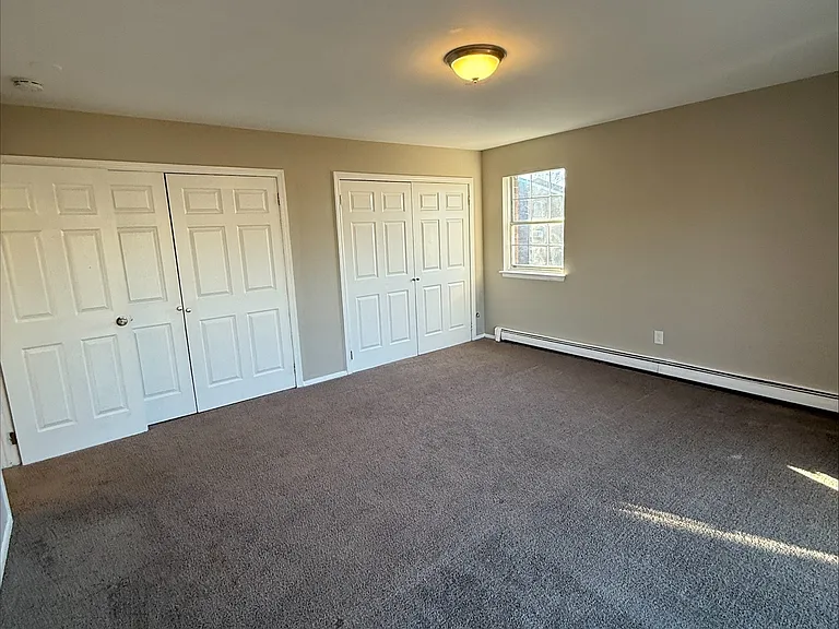 46 Walnut St #C2 — Photo 6