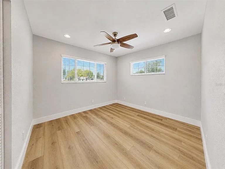 6513 Abaco Dr — Photo 38