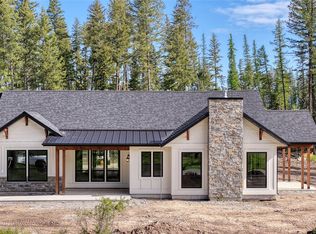 113 Wood Ridge Dr, Columbia Falls, MT 59912