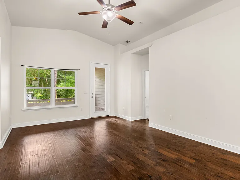 238 Benton Blvd — Photo 11