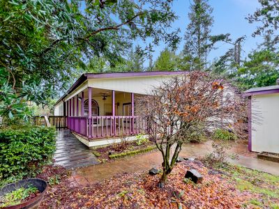 100 Seagrove Loop, Lincoln City, OR, 97367