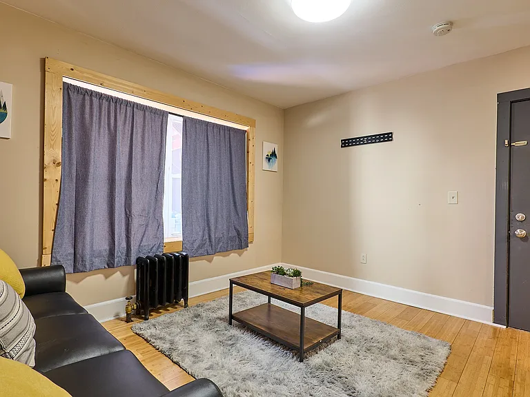 198 Court St #7 — Photo 5