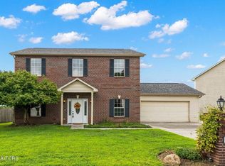 1347 Chatam Ridge Ln, Knoxville, TN 37932