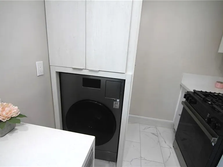 1512 N Allen Ave — Photo 7