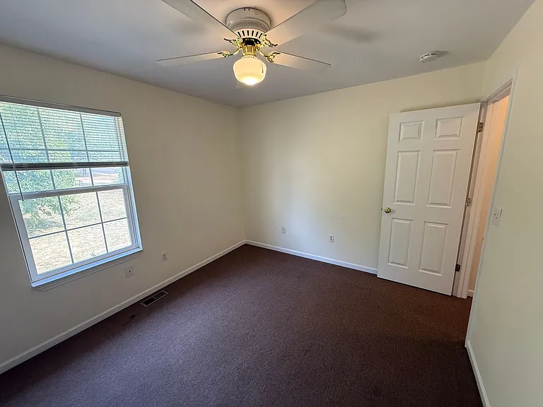 1326 N Frideriki Dr — Photo 20