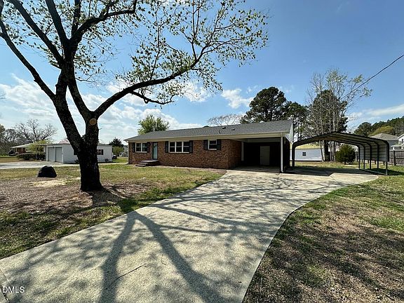 3rd image of 3937 Louisbury Rd