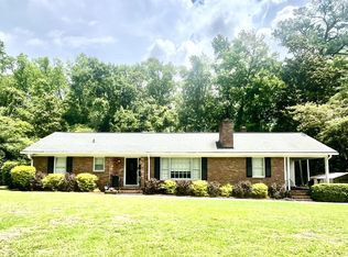 115 Woodlawn St, Walterboro, SC 29488