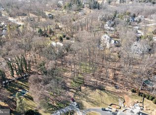 15 Welwyn Rd, Wayne, PA 19087