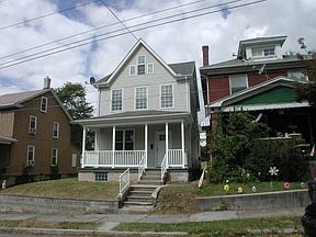 2nd image of 107 N 13th Ave