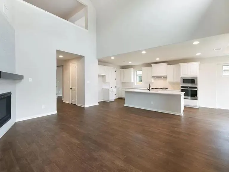 3457 Francisco Way — Photo 8
