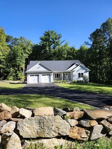 82 Elmwood St, Millbury, MA, 01527