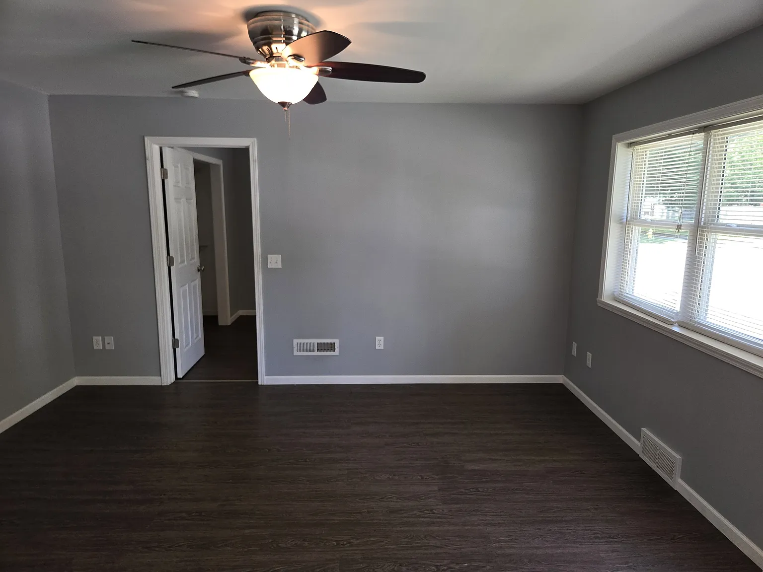 2202 7th Street - A — Photo 3