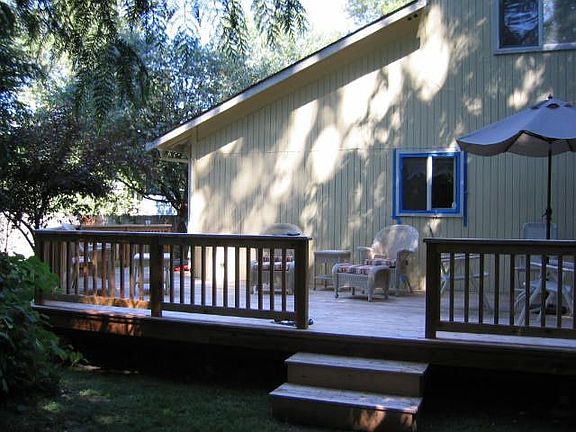 Large Deck on Right Side