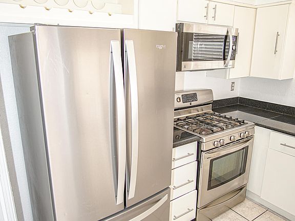 4th image of 11679 Caballo Lake Dr