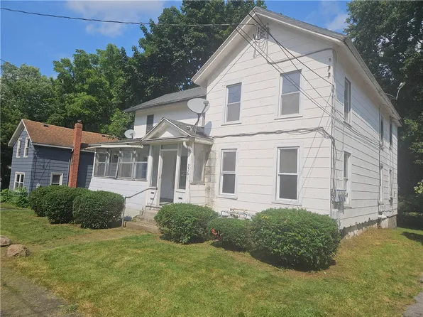 336 Vienna St, Newark, NY 14513