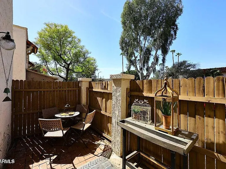 8819 N 12th Pl — Photo 18