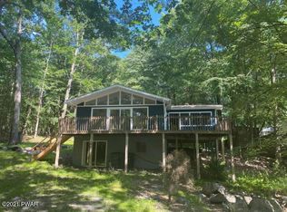 156 Orange Blossom Rd, Milford, PA 18337