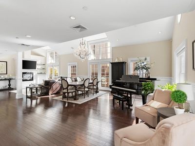 606 E 4th St UNIT 301, South Boston, MA, 02127