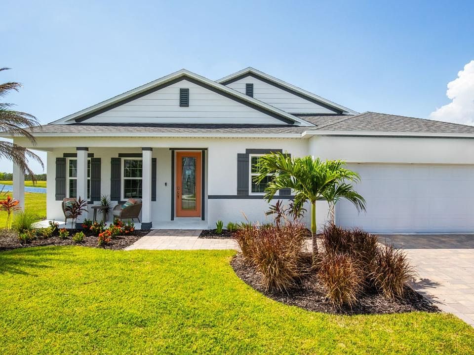The only new homes in a community with half-acre homesites in Plant City with optional 3-car garages