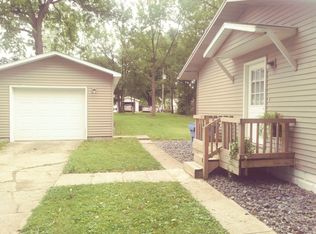 362 N Walnut St, Columbia City, IN