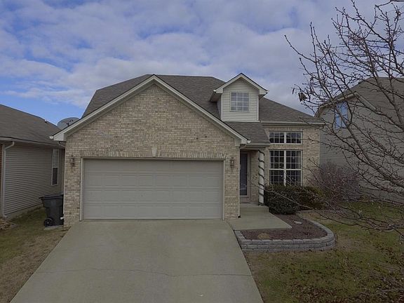2nd image of 2705 Green Valley Ct