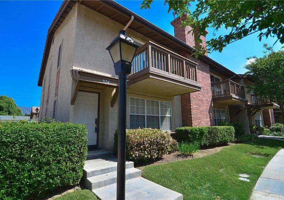 1st image of 924 S Glendora Ave