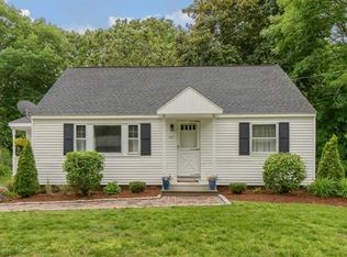 465 Foster Rd, Tewksbury, MA 01876