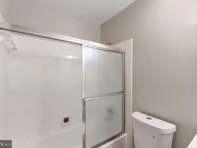 5807 Banning Pl — Photo 11