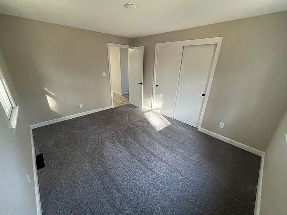 2nd image of 37 Cullen St