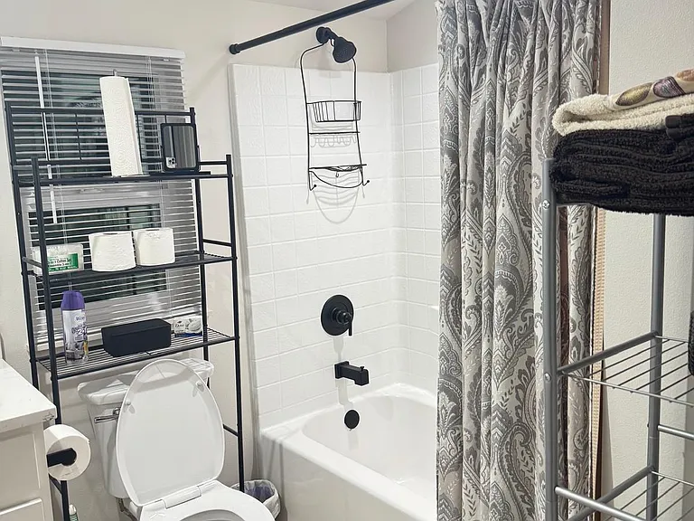 Full bathroom