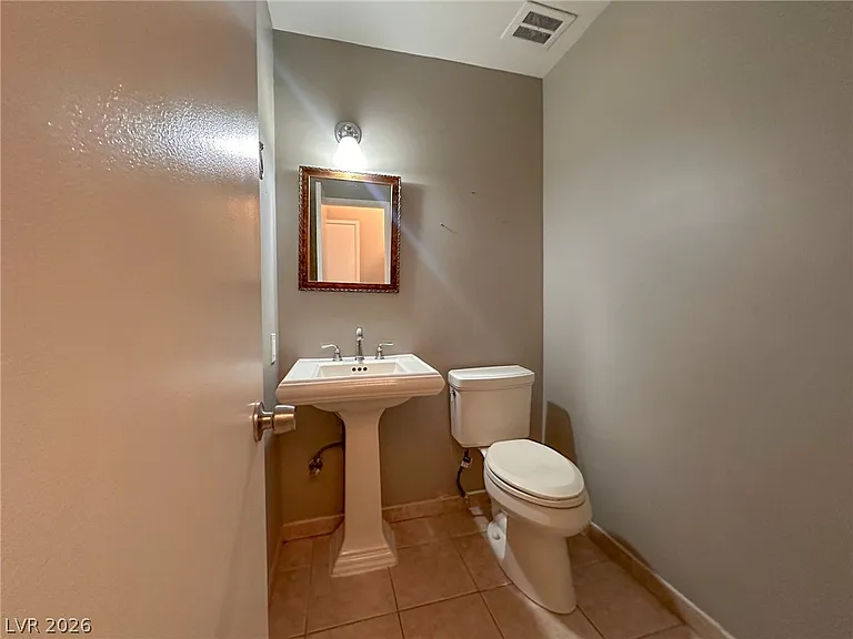 641 Pecos Way — Photo 16