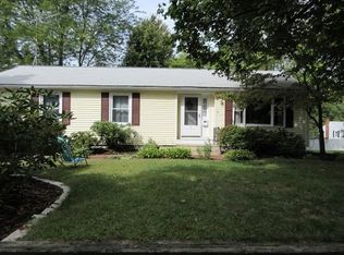 12 1st St, Hudson, MA 01749