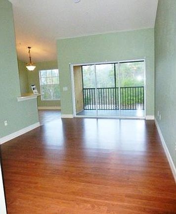 2nd image of 7935 Preserve Cir APT 435