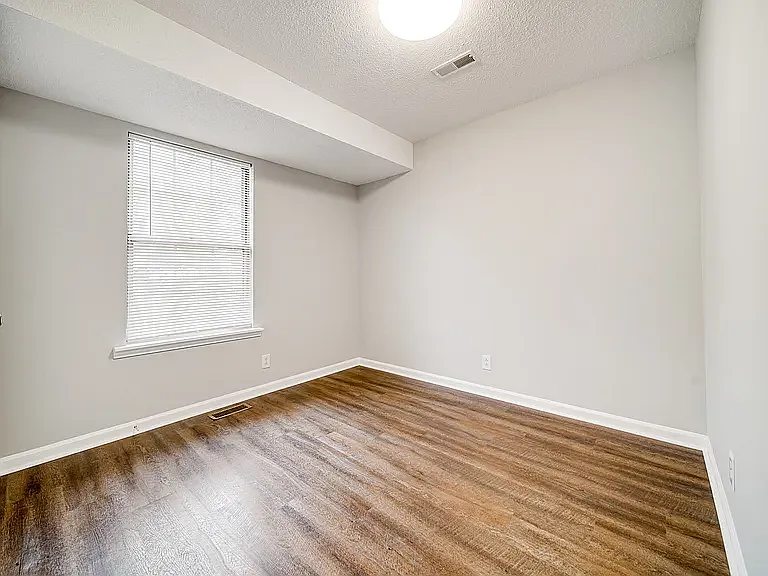 634-634B R S Bradley Blvd #B — Photo 8