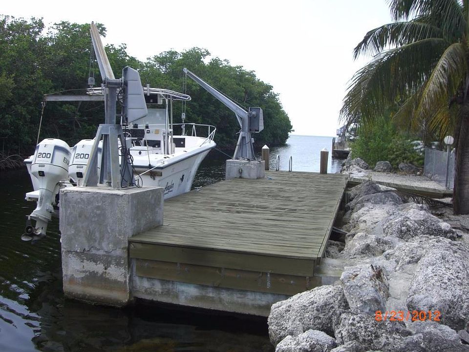 2nd image of 28 Mangrove Ln