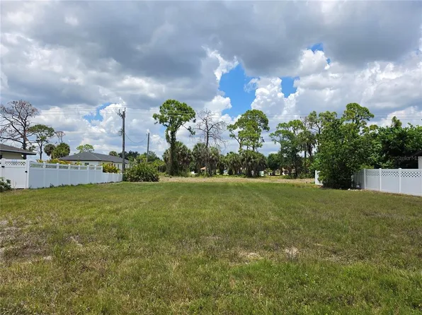 193 Annapolis Ln #125, Rotonda West, FL 33947