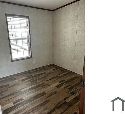 60 Hathaway St #24 — Photo 6