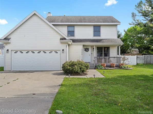 2466 Oseola Ave, Howell, MI 48843